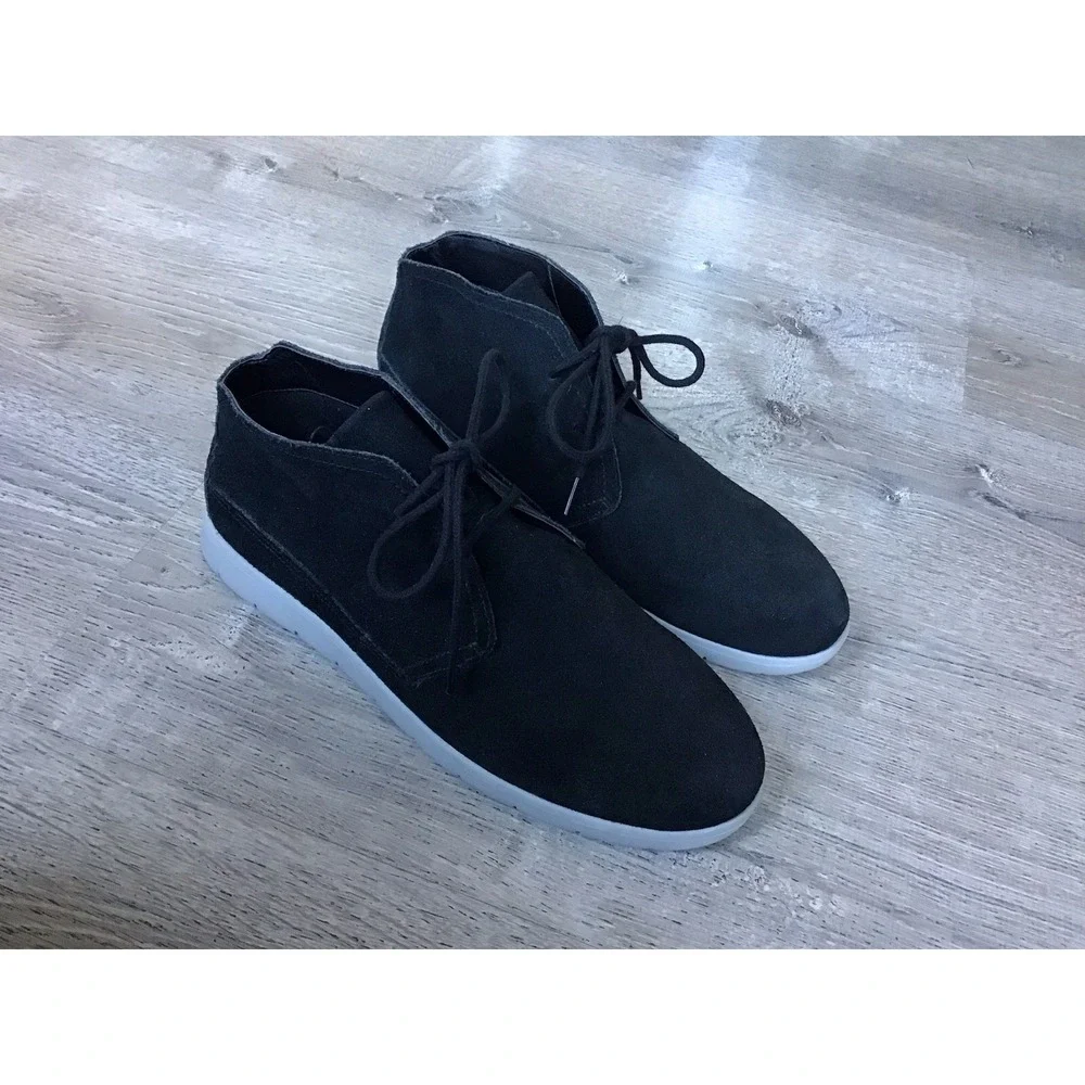 UGG Colin Chukka Boots Mens Size 12 Black Leather Mid Lace Up Sneakers 1096031